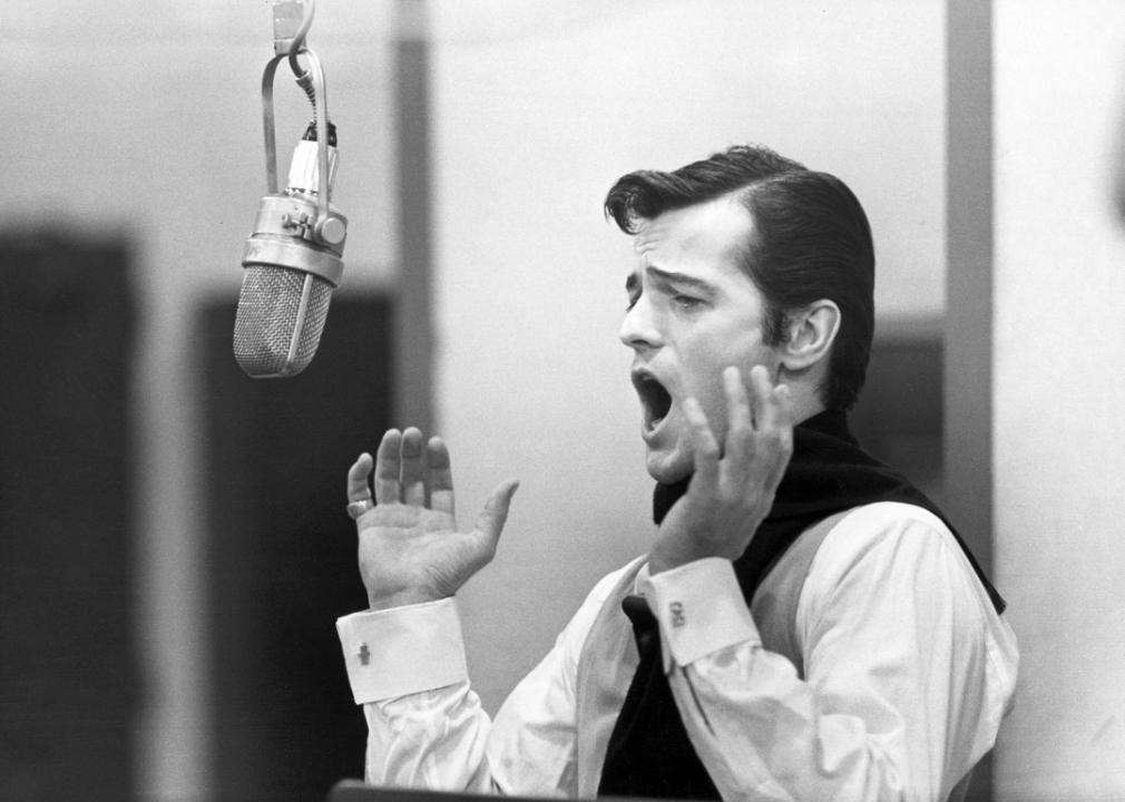 1961: ‘Camelot’ soundtrack by the original Broadway cast